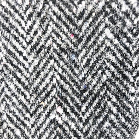 🌿 London Fog Gray Black Chevron Herringbone Coat - Picture 3 of 12